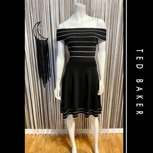 🔻SALE🔻RED BAKER🔹NEW CONDITION